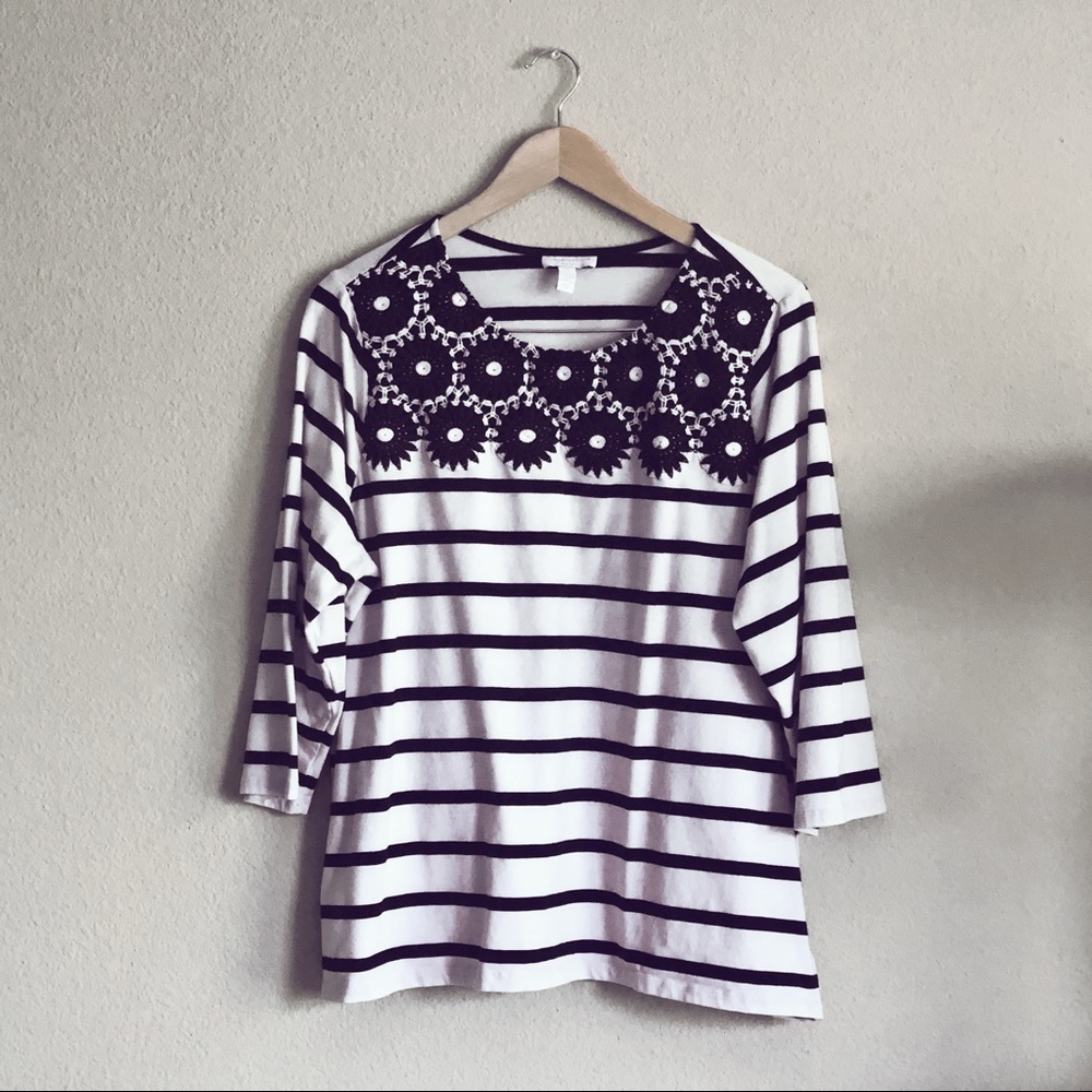 CHIC Charter Club 3/4 Sleeve Blouse!